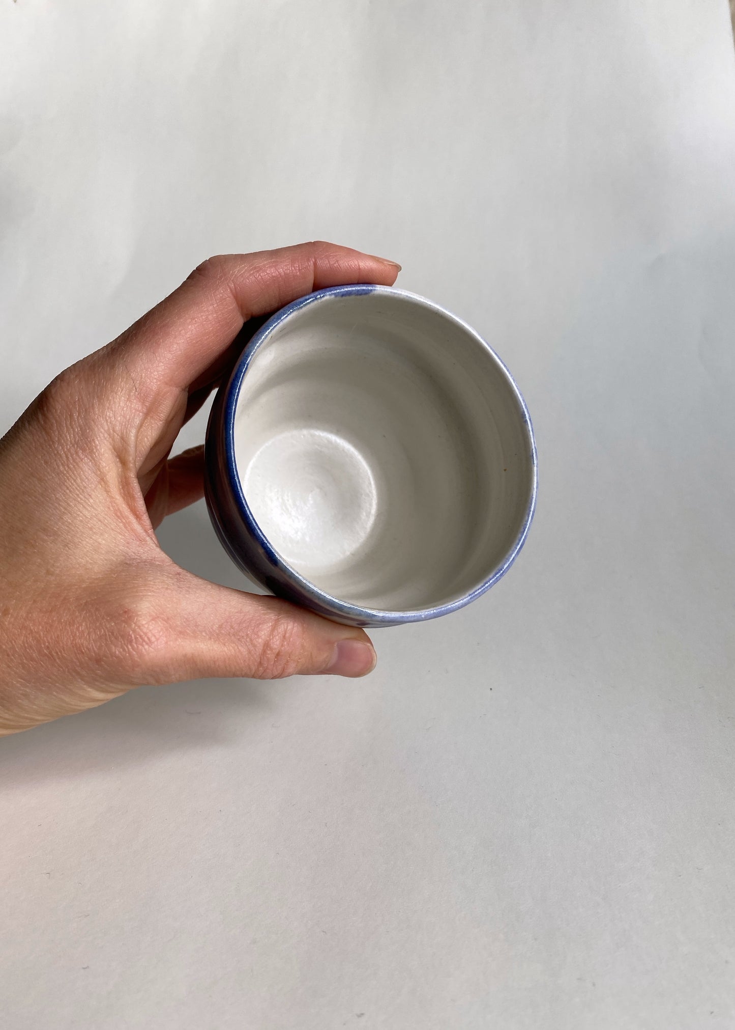 Curvy Cup ~ Blue Stroke 240 ml