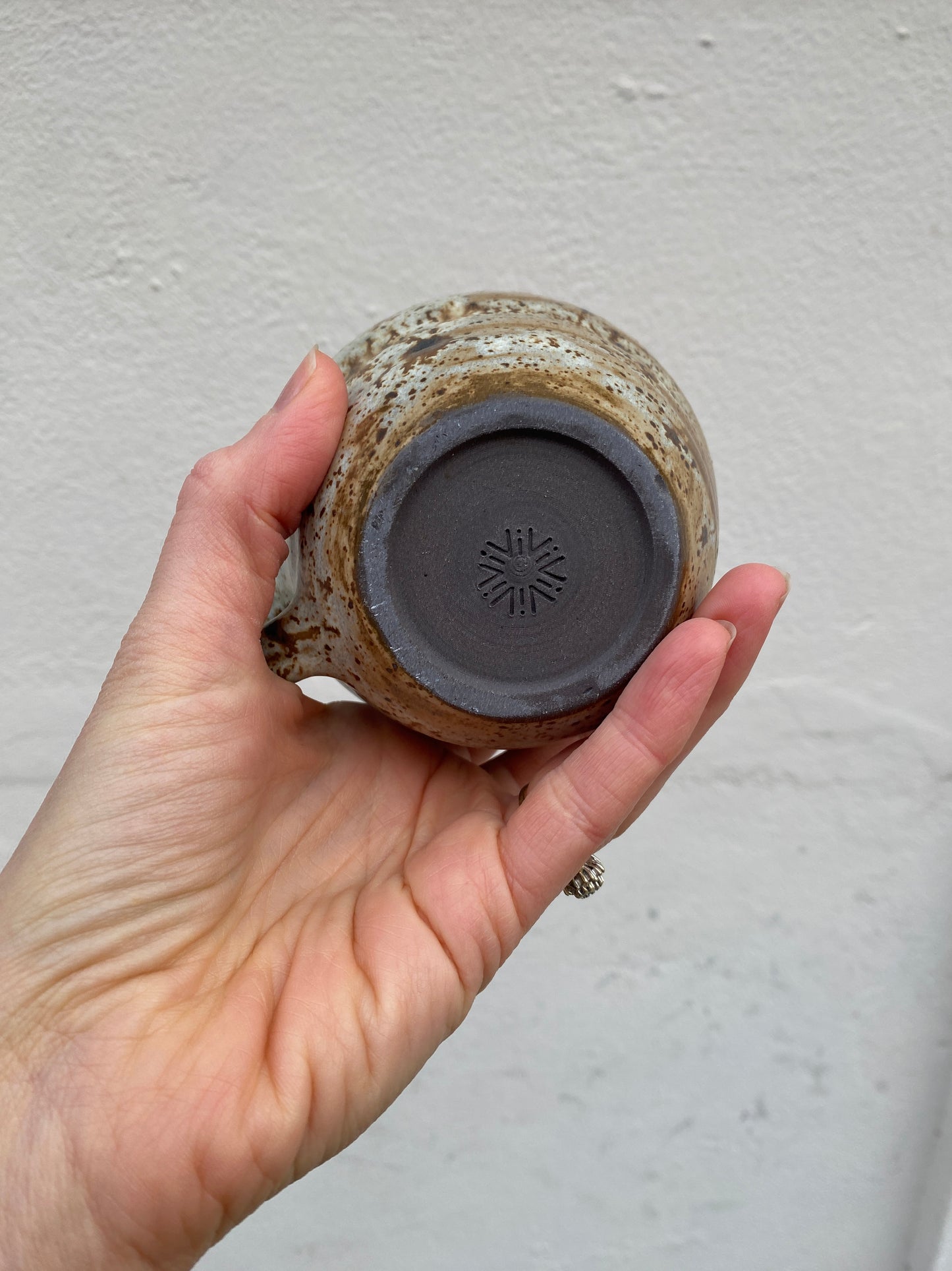 V Cup Large ~ Stracciatella 260 ml