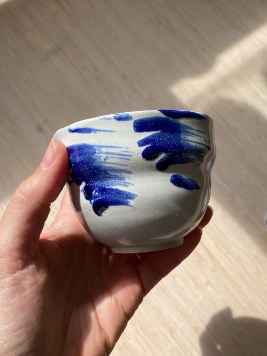 Curvy Cup ~ Blue Stroke 240 ml