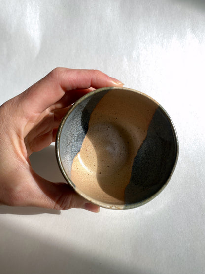 Round Cup ~ Eclipse 240 ml